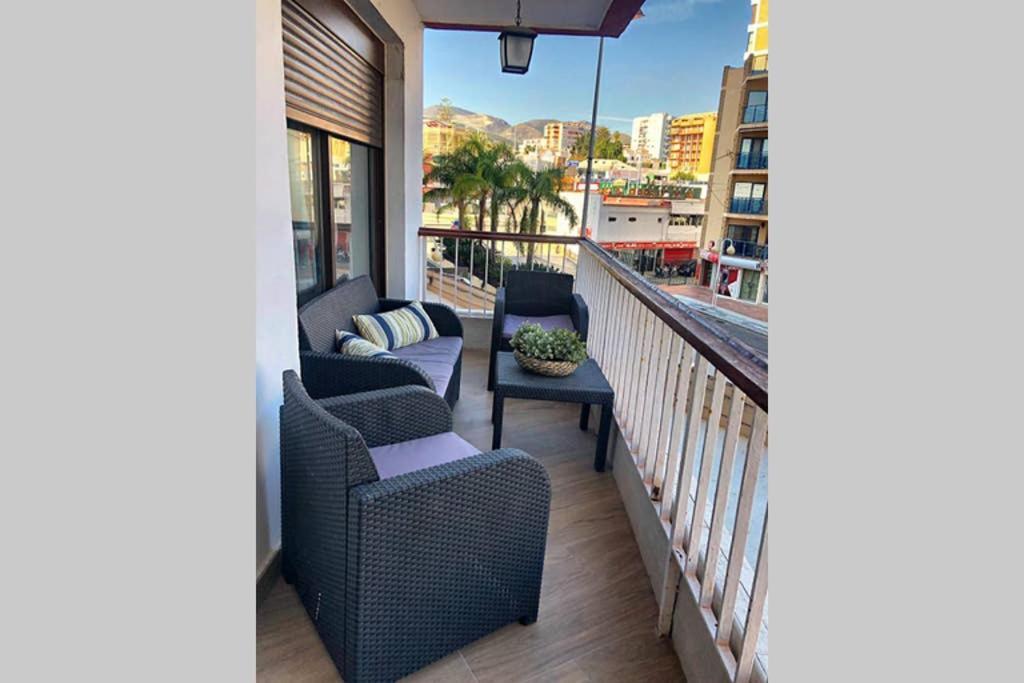 Coqueto Apartamento En Puerto Marina Con Piscina Benalmádena Eksteriør billede