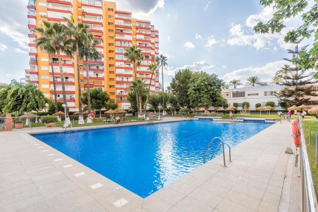 Coqueto Apartamento En Puerto Marina Con Piscina Benalmádena Eksteriør billede